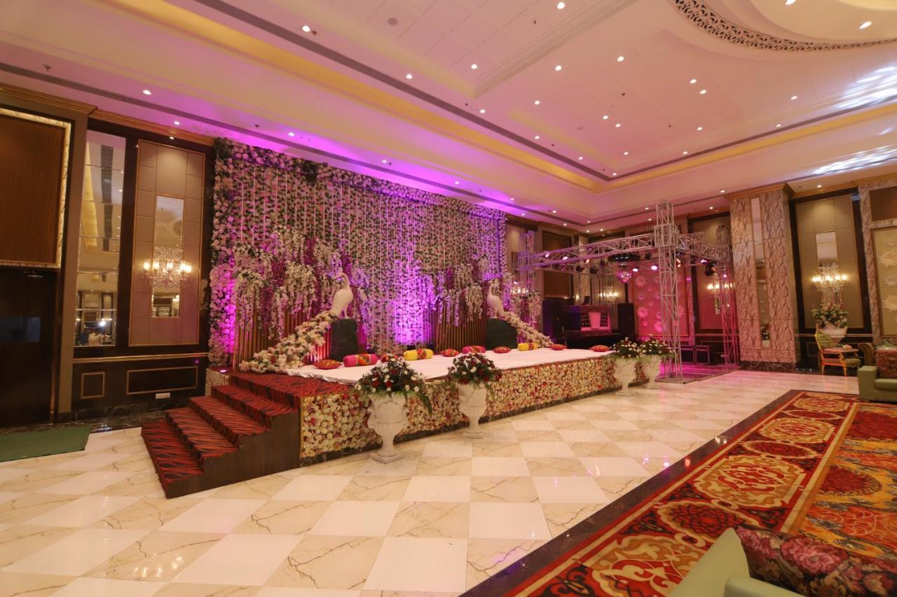 ศรีชี วิลาส Hotel โซนีปัต ภายนอก รูปภาพ