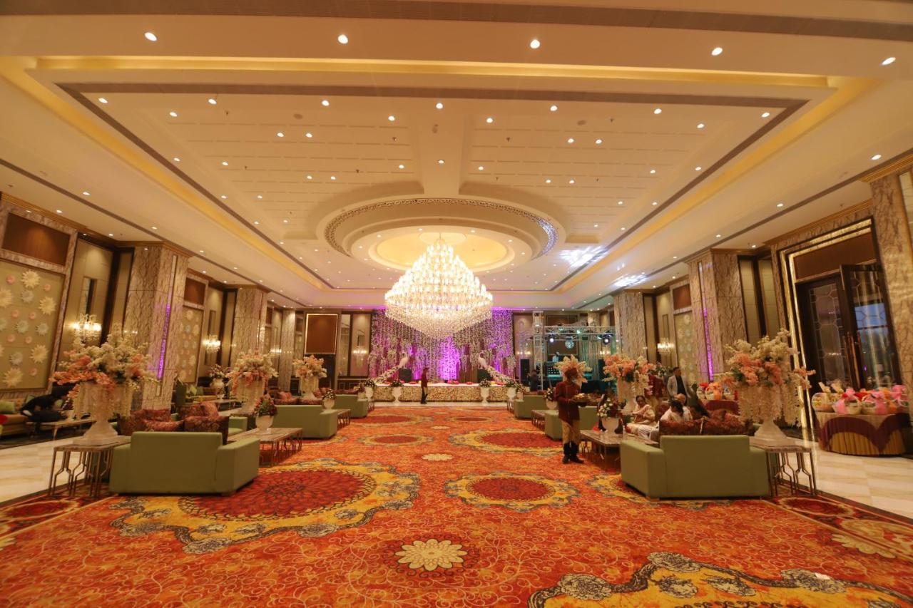 ศรีชี วิลาส Hotel โซนีปัต ภายนอก รูปภาพ