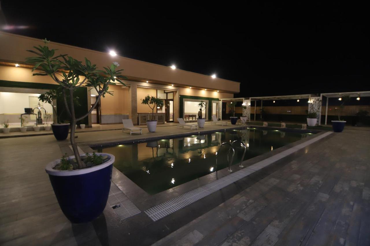 ศรีชี วิลาส Hotel โซนีปัต ภายนอก รูปภาพ